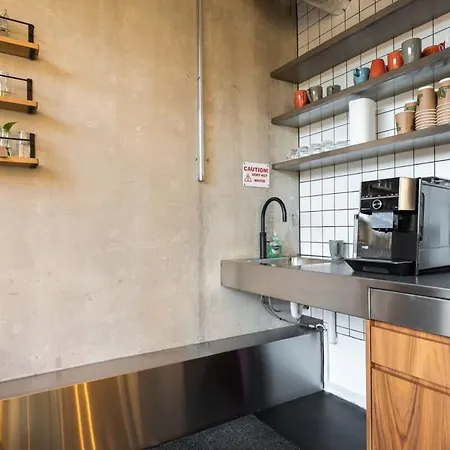 Woodward Square One By At