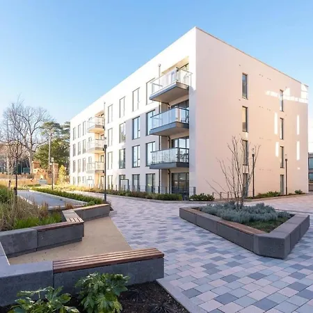 Woodward Square One By At * Dublin