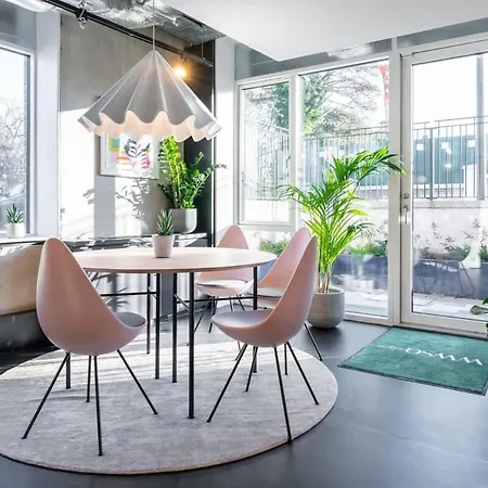 Woodward Square One By At Lägenhet *