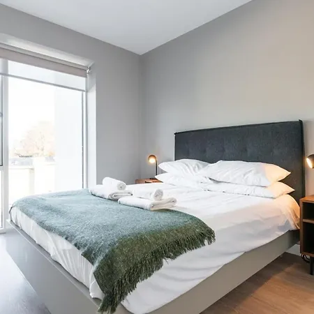 Woodward Square One By At Lägenhet *