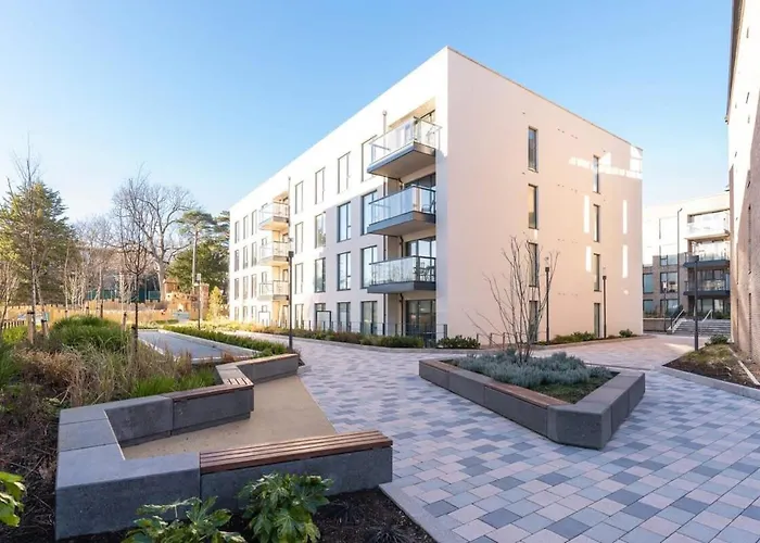 Woodward Square One By At * Dublin