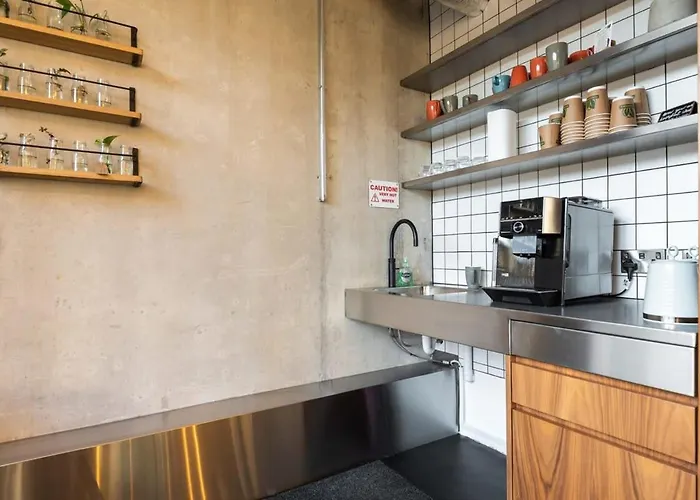 Woodward Square One By At