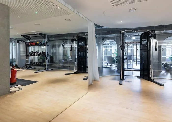 Woodward Square One By At Daire *