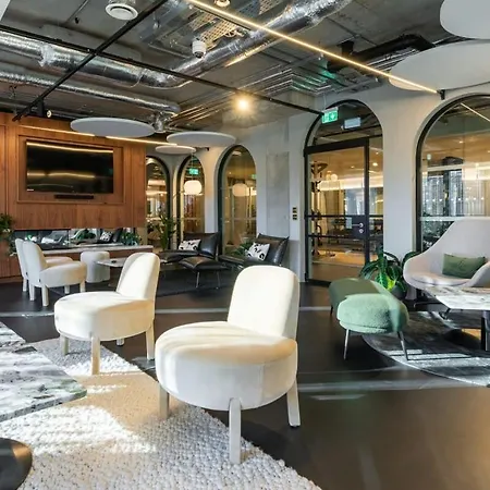 Апартаменты Woodward Square One By At Дублин